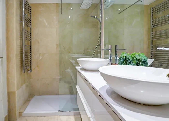 Lejlighed Mediterraneo Seaview By Hello Homes