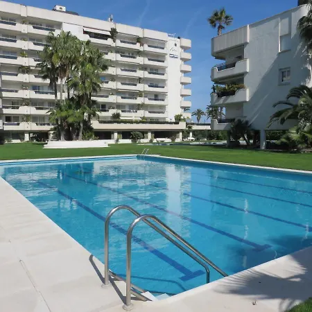 Mediterraneo Seaview By Hello Homes * سيدجيس