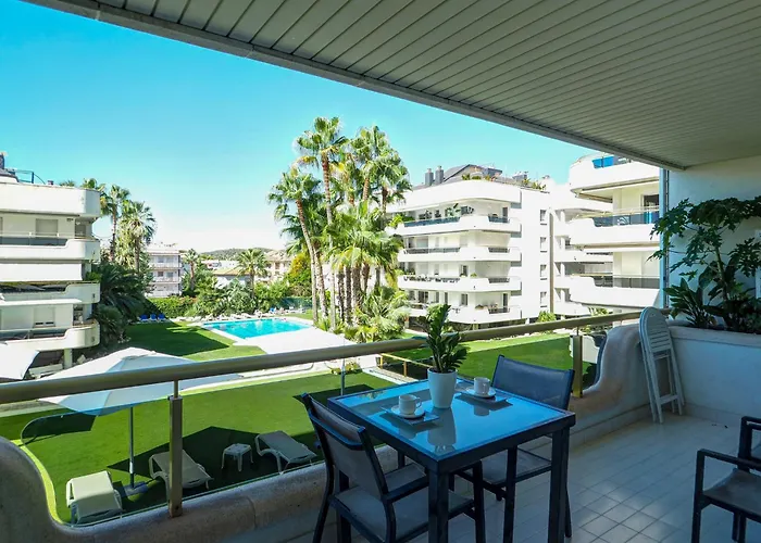 Mediterraneo Seaview By Hello Homes Апартаменти *