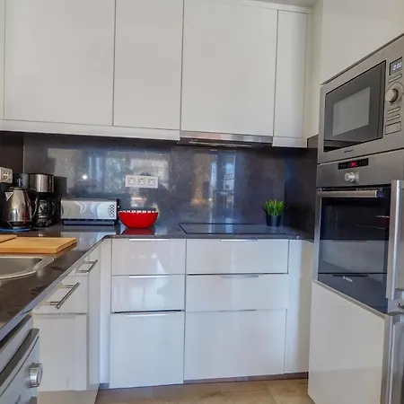 Apartman Mediterraneo Seaview By Hello Homes Sitges