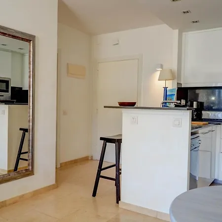 Apartman Mediterraneo Seaview By Hello Homes Sitges