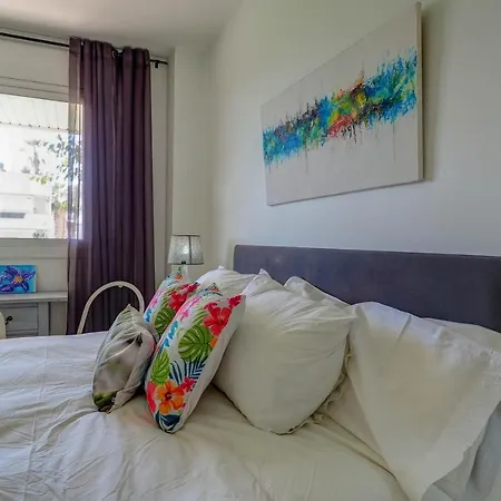 Mediterraneo Seaview By Hello Homes Apartman