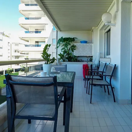 Mediterraneo Seaview By Hello Homes Διαμέρισμα