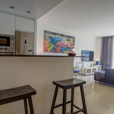 Apartman Mediterraneo Seaview By Hello Homes *